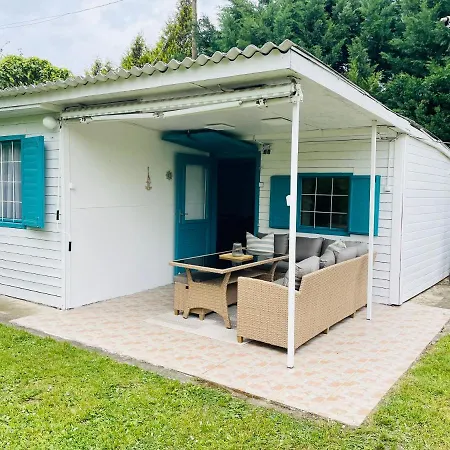 Holiday home Csipkebogyo Nyaralohaz - *