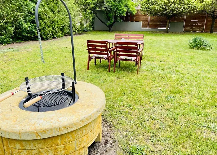 Csipkebogyo Nyaralohaz - Vakantiehuis *